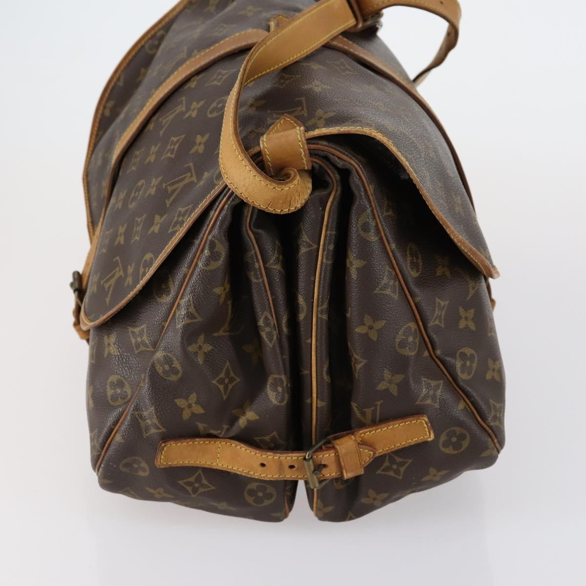 Louis Vuitton Saumur Monogram Canvas Brown Canvas Shoulder Bag Bag (Pre-Owned)