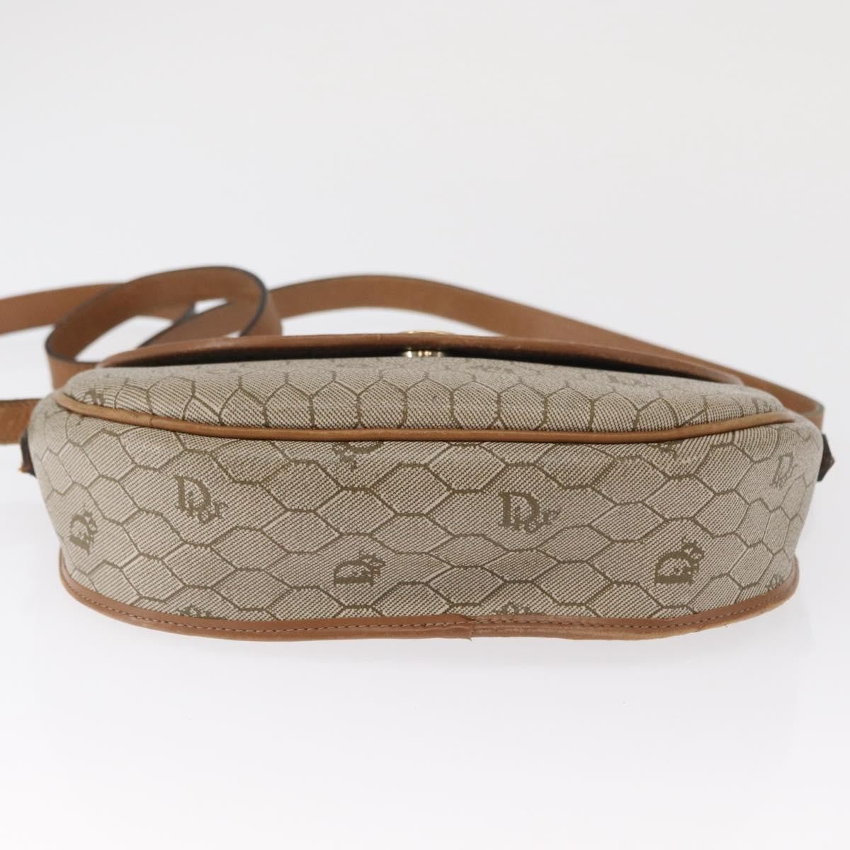 Christian Dior Vintage Honeycomb Canvas And Leather Beige Canvas Shoulder Bag Bag (Pre-Owned)
