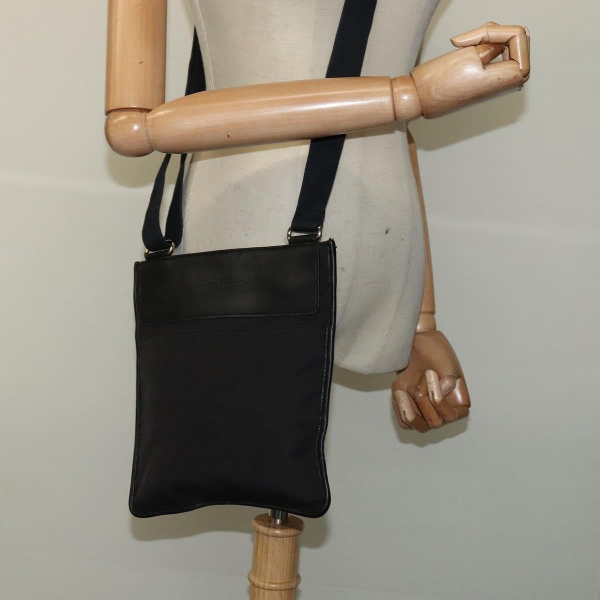 Salvatore Ferragamo Vintage Nylon Black Nylon Shoulder Bag Bag (Pre-Owned)