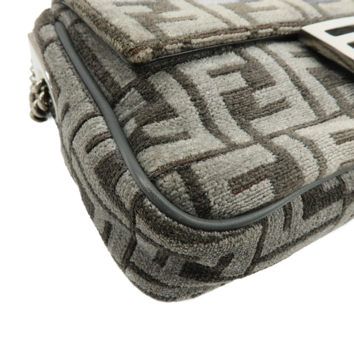 Fendi Chain Baguette Zucca Viscose Gray Viscose Handbag (Pre-Owned)