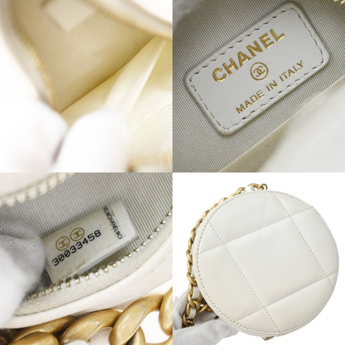 Chanel Chanel 19 Quilted White Leather Clutche & Pouche Bag (Pre-Owned)