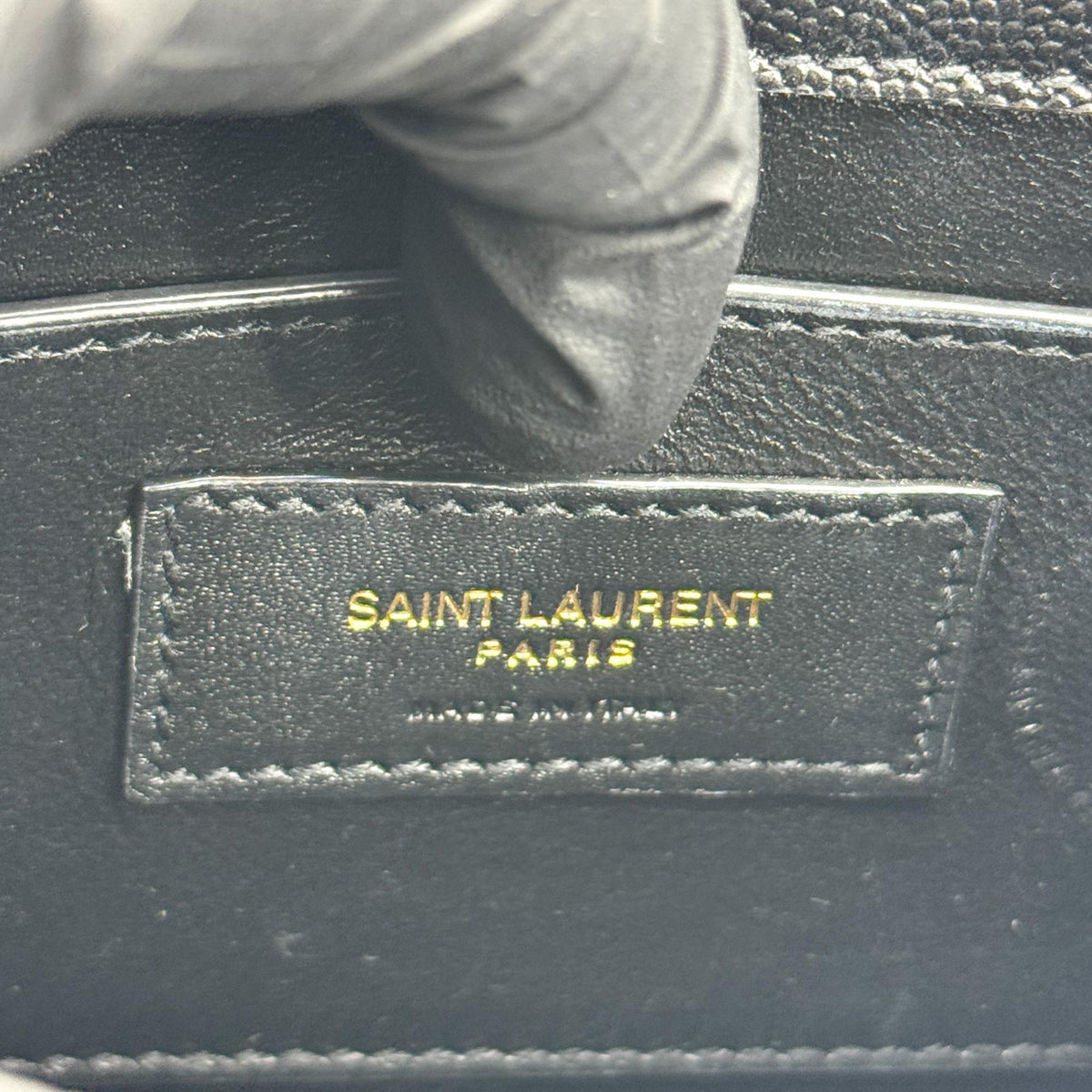 Saint Laurent Cassandra Leather Black Leather Shoulder Bag Bag (Pre-Owned)