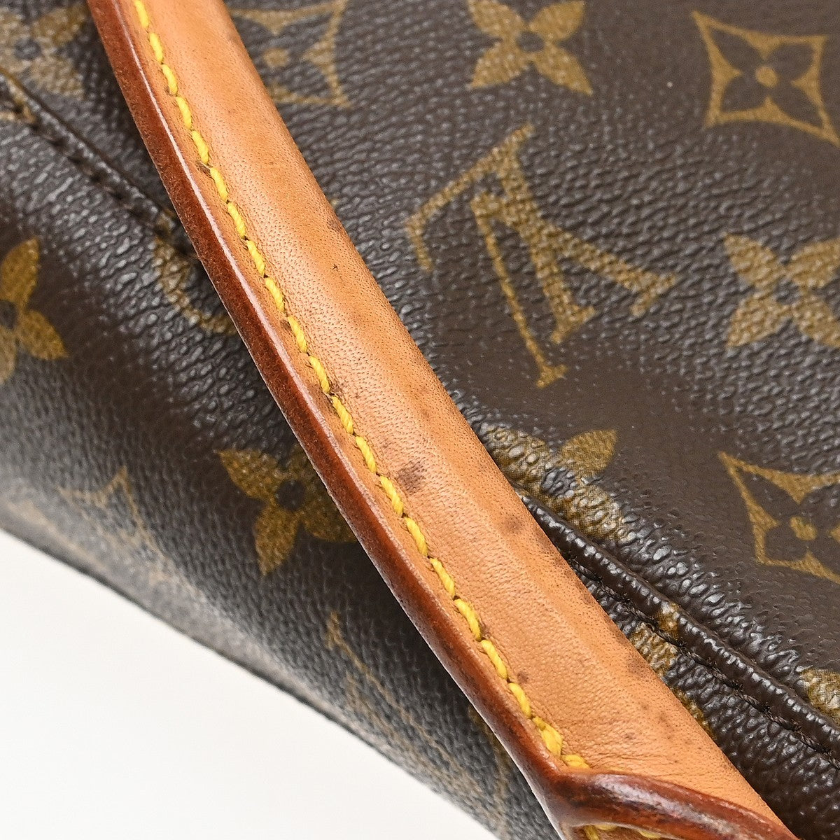 Louis Vuitton Monogram Looping Monogram Canvas Brown Canvas Shoulder Bag Bag (Pre-Owned)