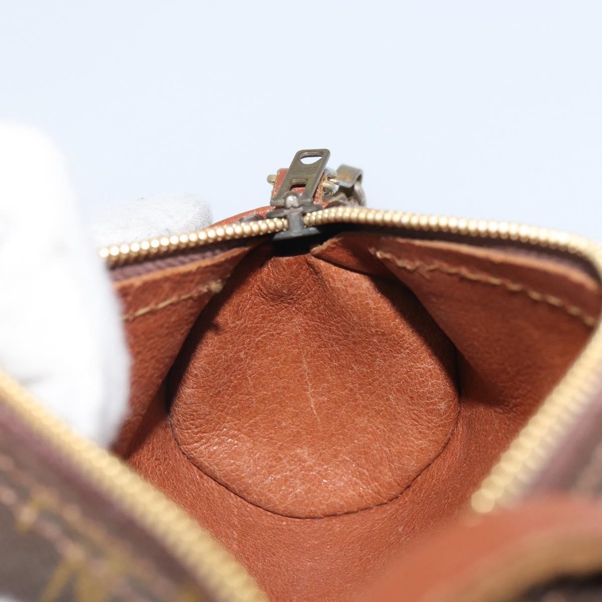 Louis Vuitton Papillon Pochette Monogram Canvas Brown Canvas Clutche & Pouche Bag (Pre-Owned)
