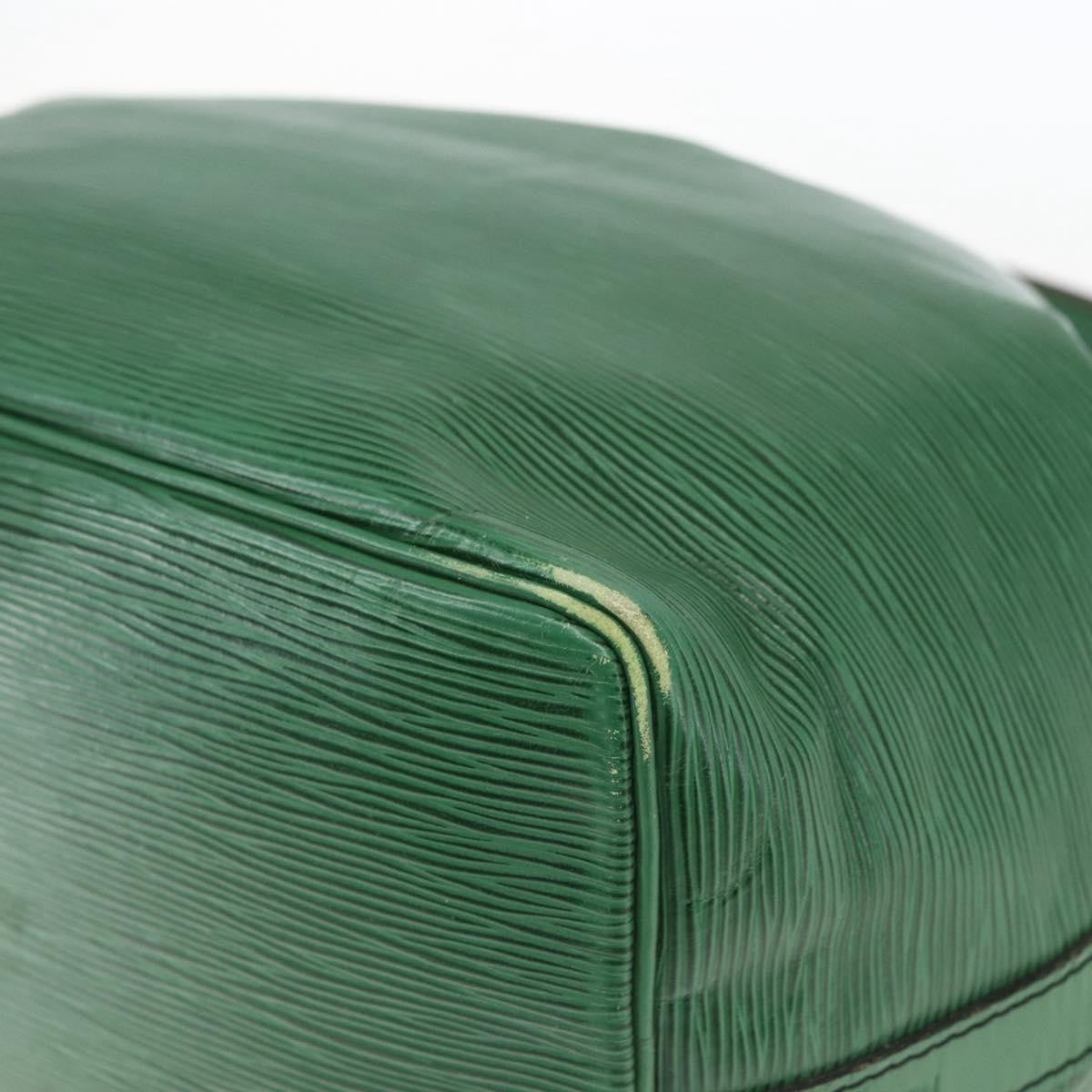 Louis Vuitton Petit Noe Epi Leather Green Leather Shoulder Bag Bag (Pre-Owned)