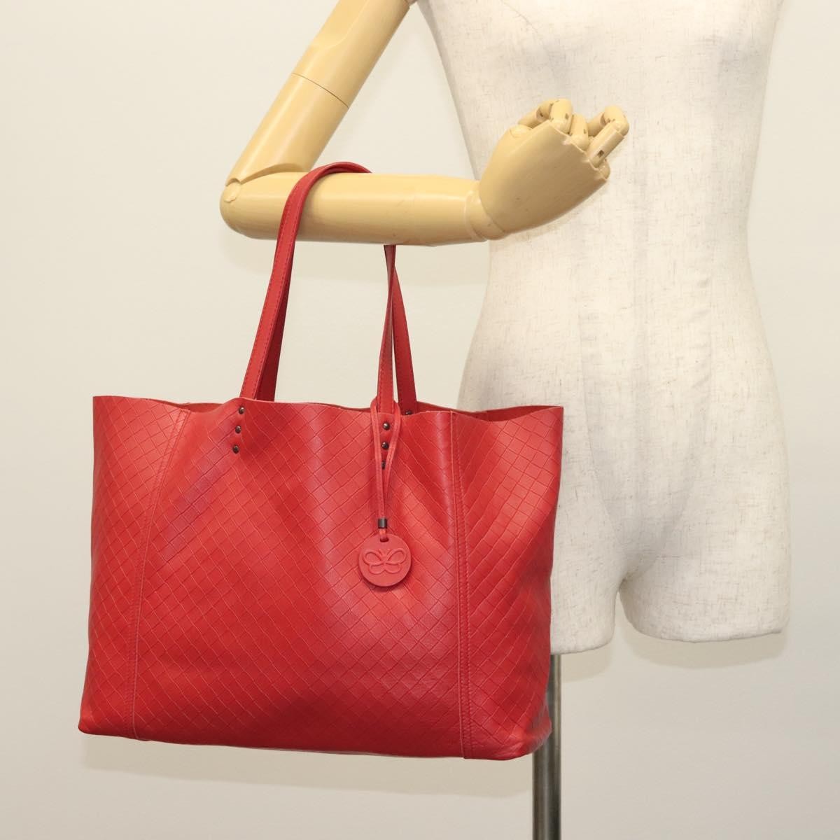 Bottega Veneta Intrecciomirage Tote Leather Red Leather Tote Bag Bag (Pre-Owned)