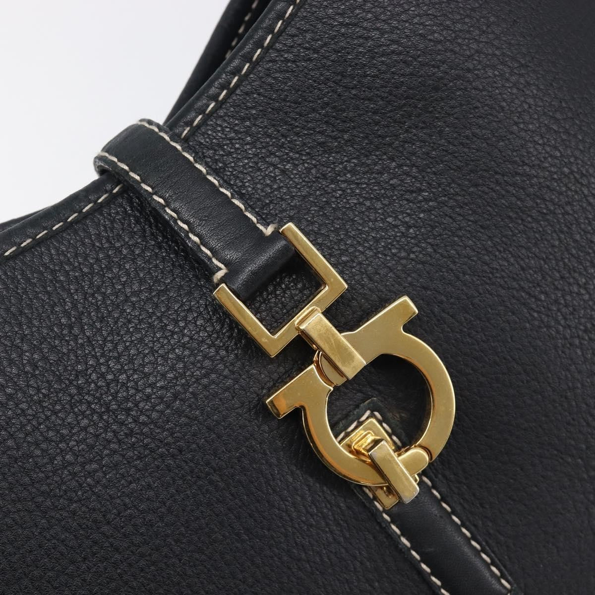 Salvatore Ferragamo Gancini Leather Black Leather Crossbody Bag Bag (Pre-Owned)
