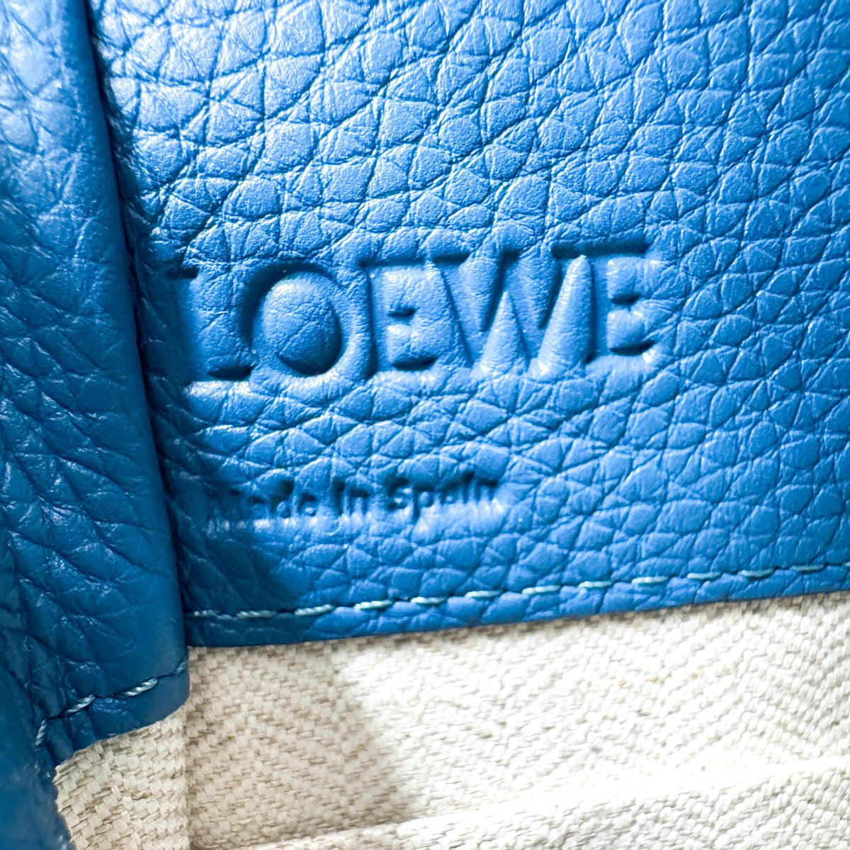 Loewe Hammock Leather Blue Leather Handbag (Pre-Owned)