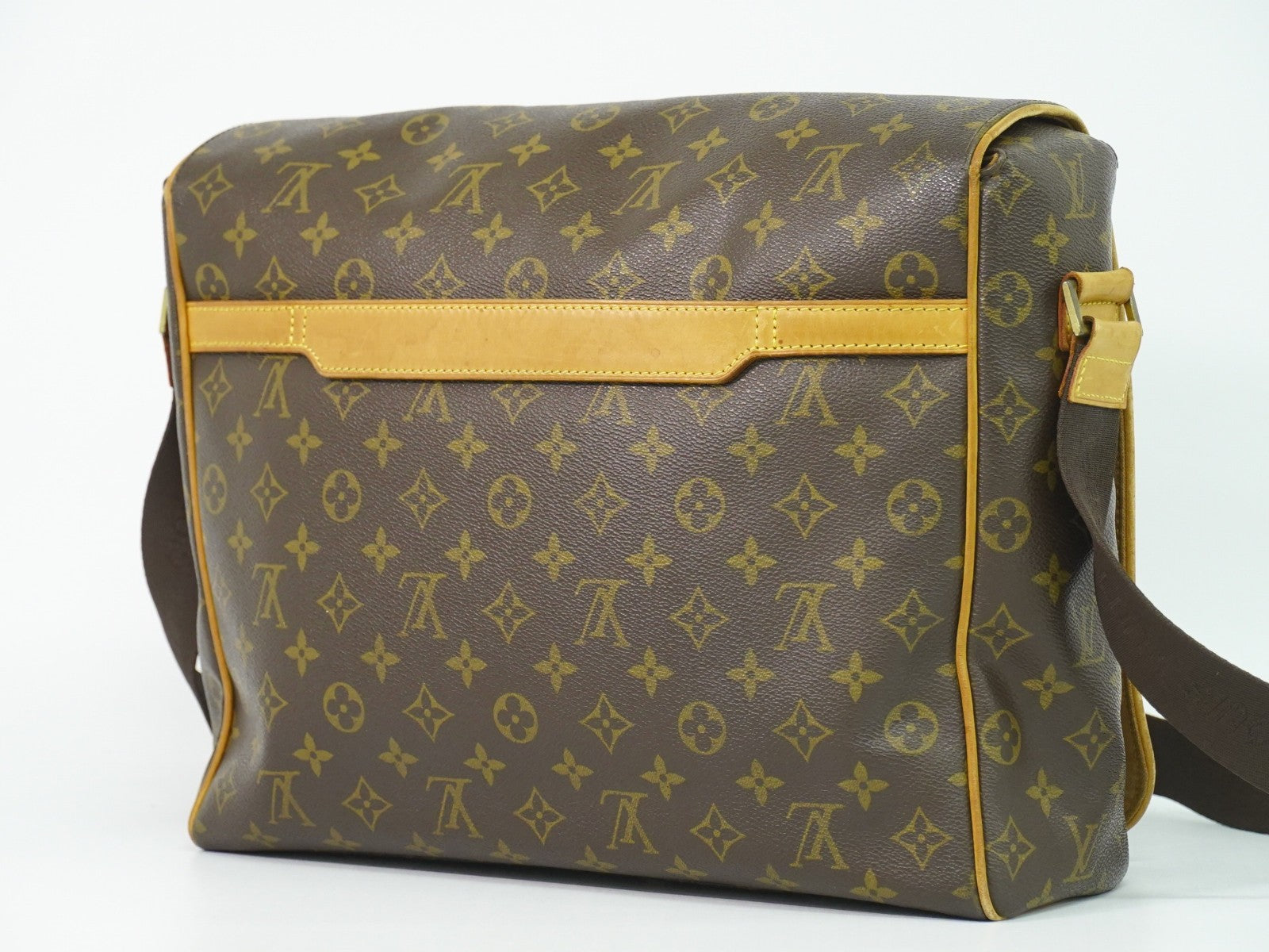 Louis Vuitton Abbesses Messenger Monogram Canvas Brown Canvas Shoulder Bag Bag (Pre-Owned)