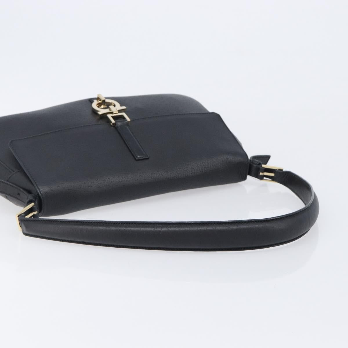Salvatore Ferragamo Gancini Leather Black Leather Shoulder Bag Bag (Pre-Owned)