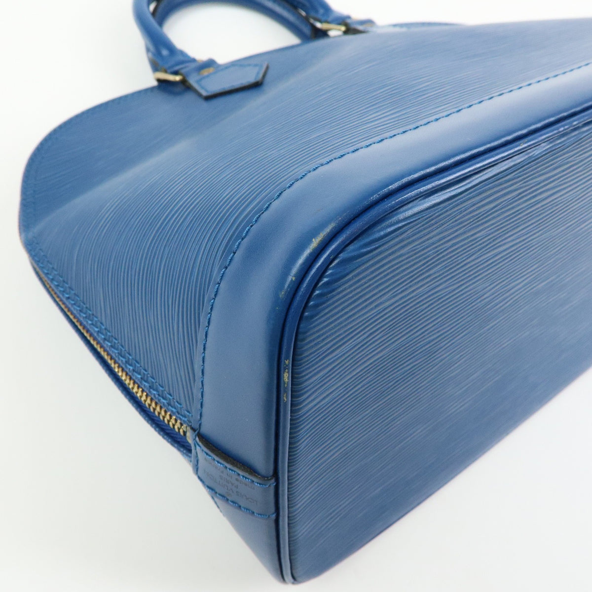 Louis Vuitton Alma Epi Leather Blue Leather Handbag (Pre-Owned)