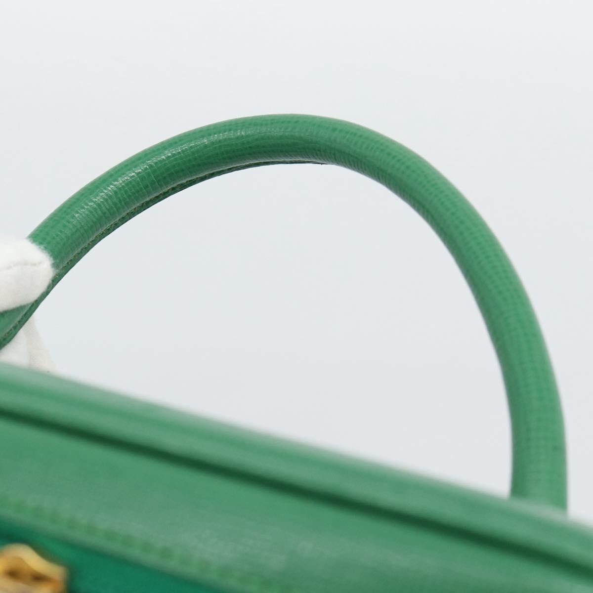 Burberry Vanity Leather Green Leather Clutche & Pouche Bag (Pre-Owned)