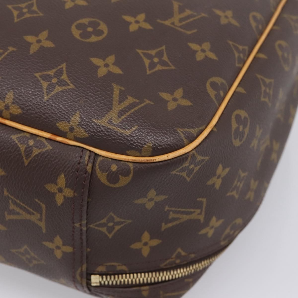 Louis Vuitton Excursion Monogram Canvas Brown Canvas Handbag (Pre-Owned)