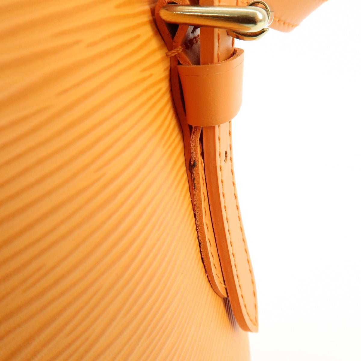 Louis Vuitton Petit Bucket Epi Leather Orange Leather Handbag (Pre-Owned)