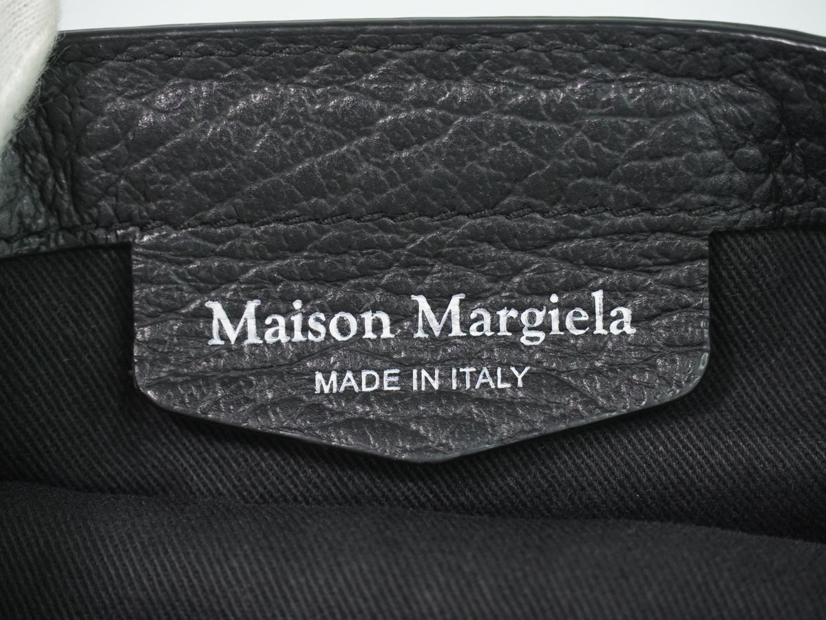 Maison Margiela Femme Micro Sac 5Ac Leather Black Leather Shoulder Bag Bag (Pre-Owned)