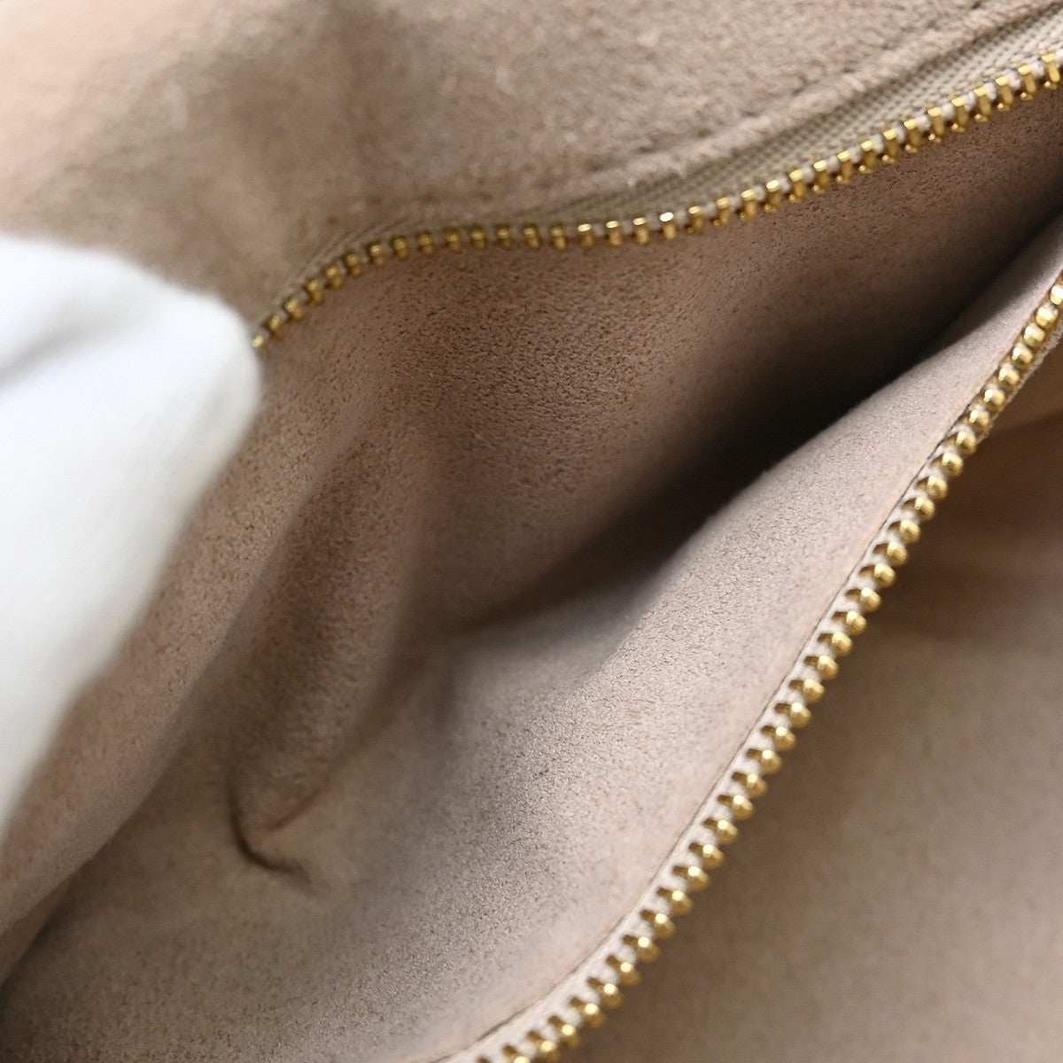 Louis Vuitton Vanity Monogram Empreinte Giant Beige Leather Handbag (Pre-Owned)
