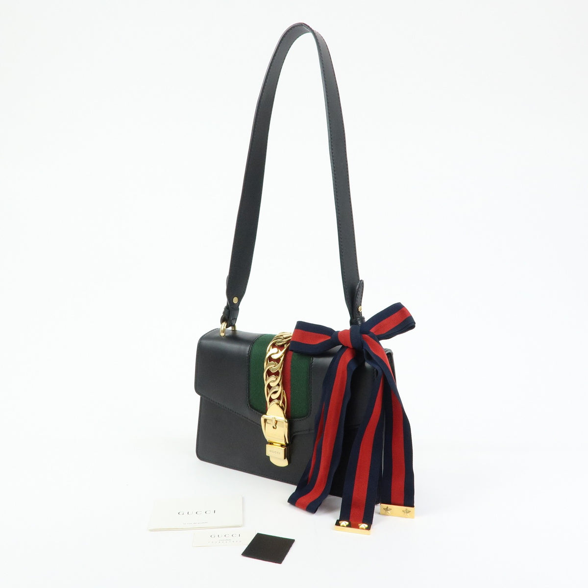 Gucci Sylvie Leather Black Leather Shoulder Bag Bag (Pre-Owned)