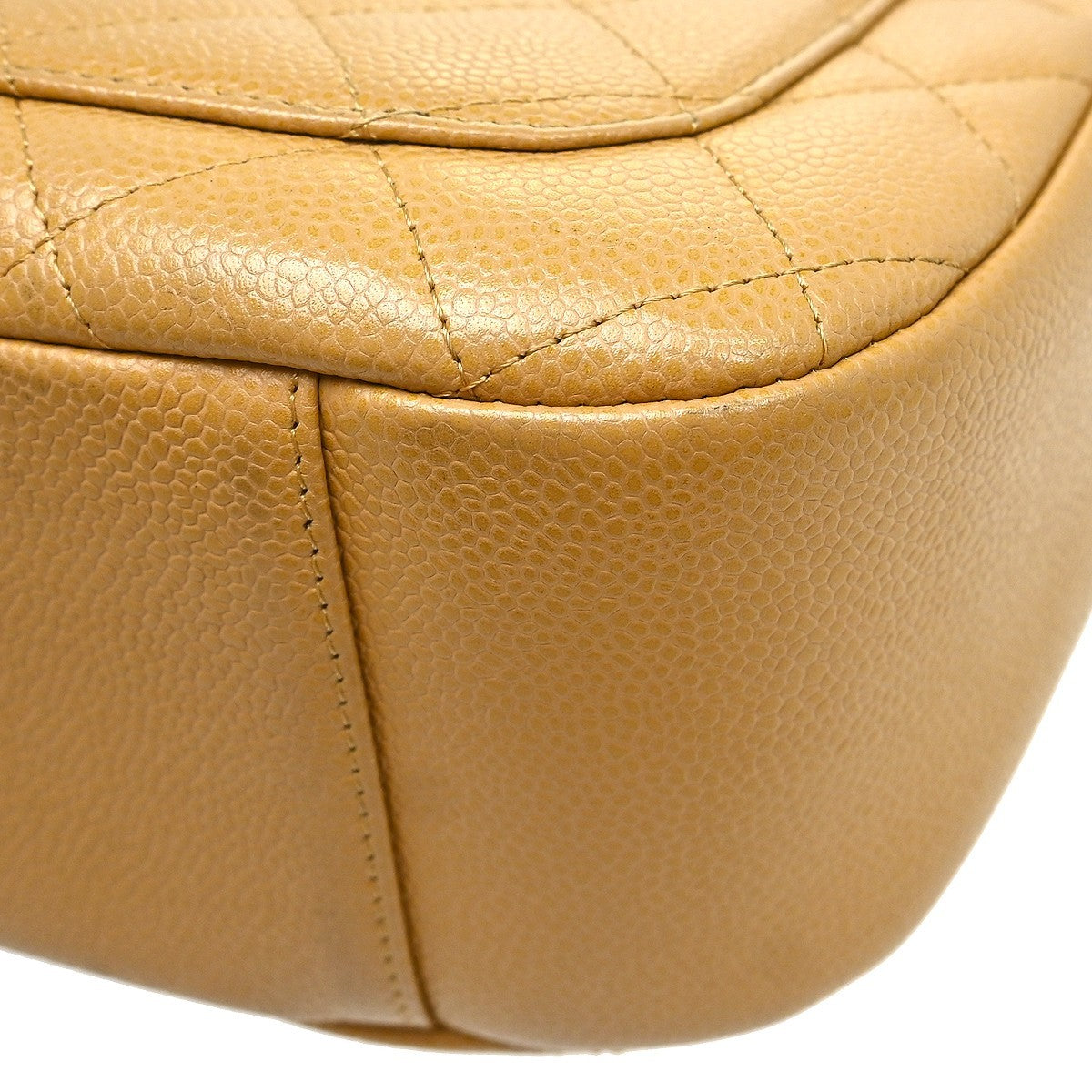 Chanel Timeless Cc Chain Quilted Caviar Beige Leather Shoulder Bag Bag (Pre-Owned)