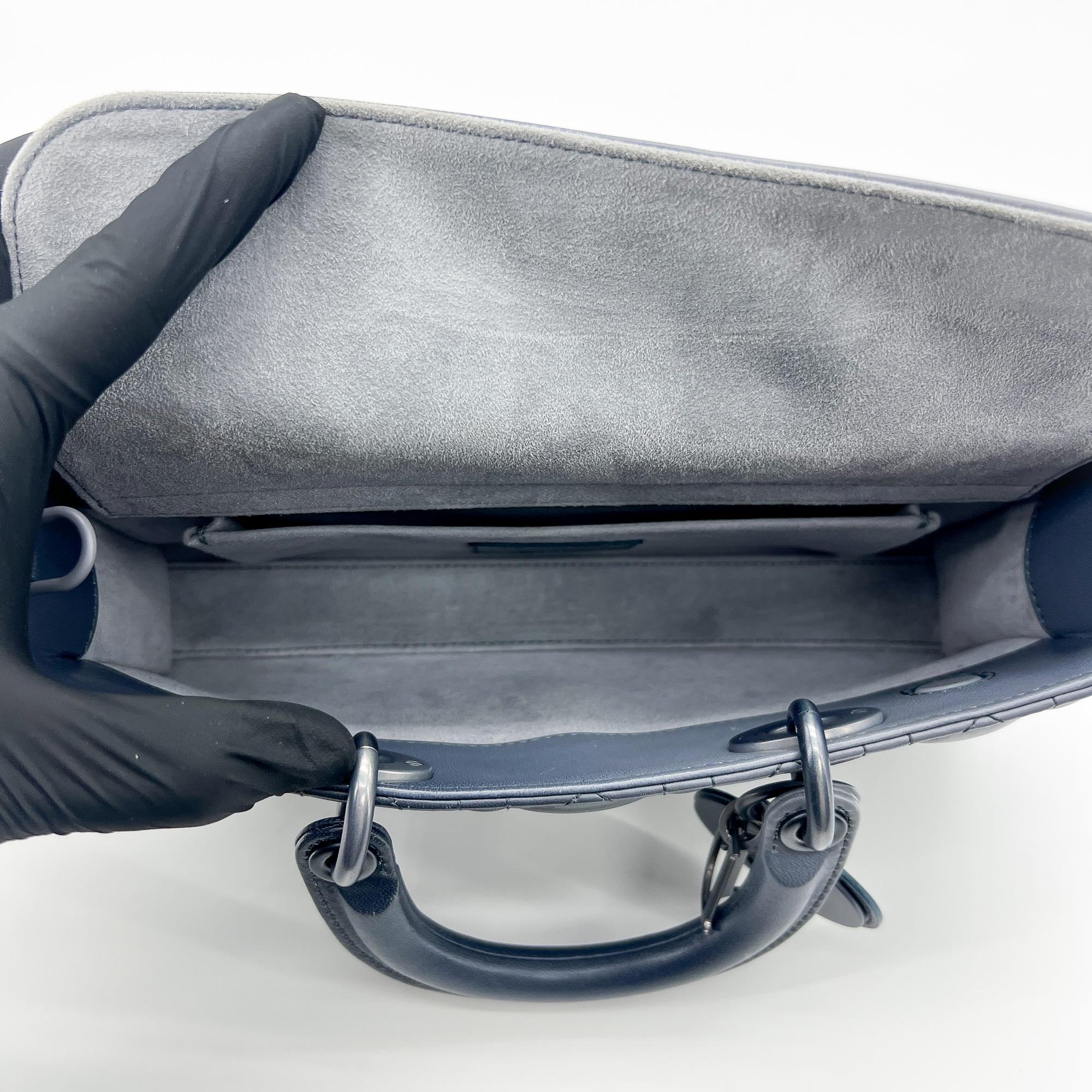 Christian Dior Lady D-Joy Cannage Quilt Lambskin Navy Leather Handbag (Pre-Owned)