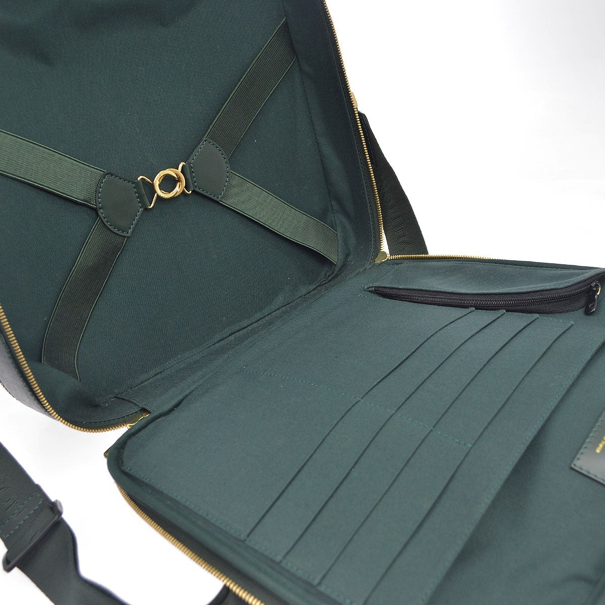 Louis Vuitton Tura Messenger Taiga Leather Green Leather Handbag (Pre-Owned)