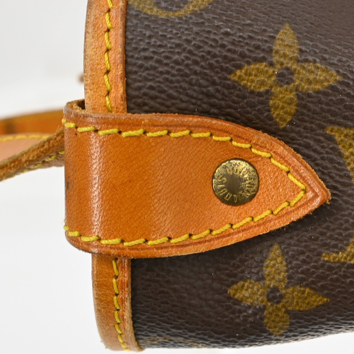 Louis Vuitton Saumur Monogram Canvas Brown Canvas Shoulder Bag Bag (Pre-Owned)