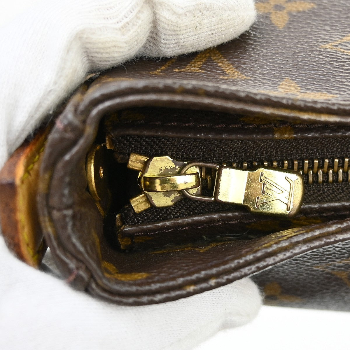 Louis Vuitton Monogram Looping Monogram Canvas Brown Canvas Shoulder Bag Bag (Pre-Owned)