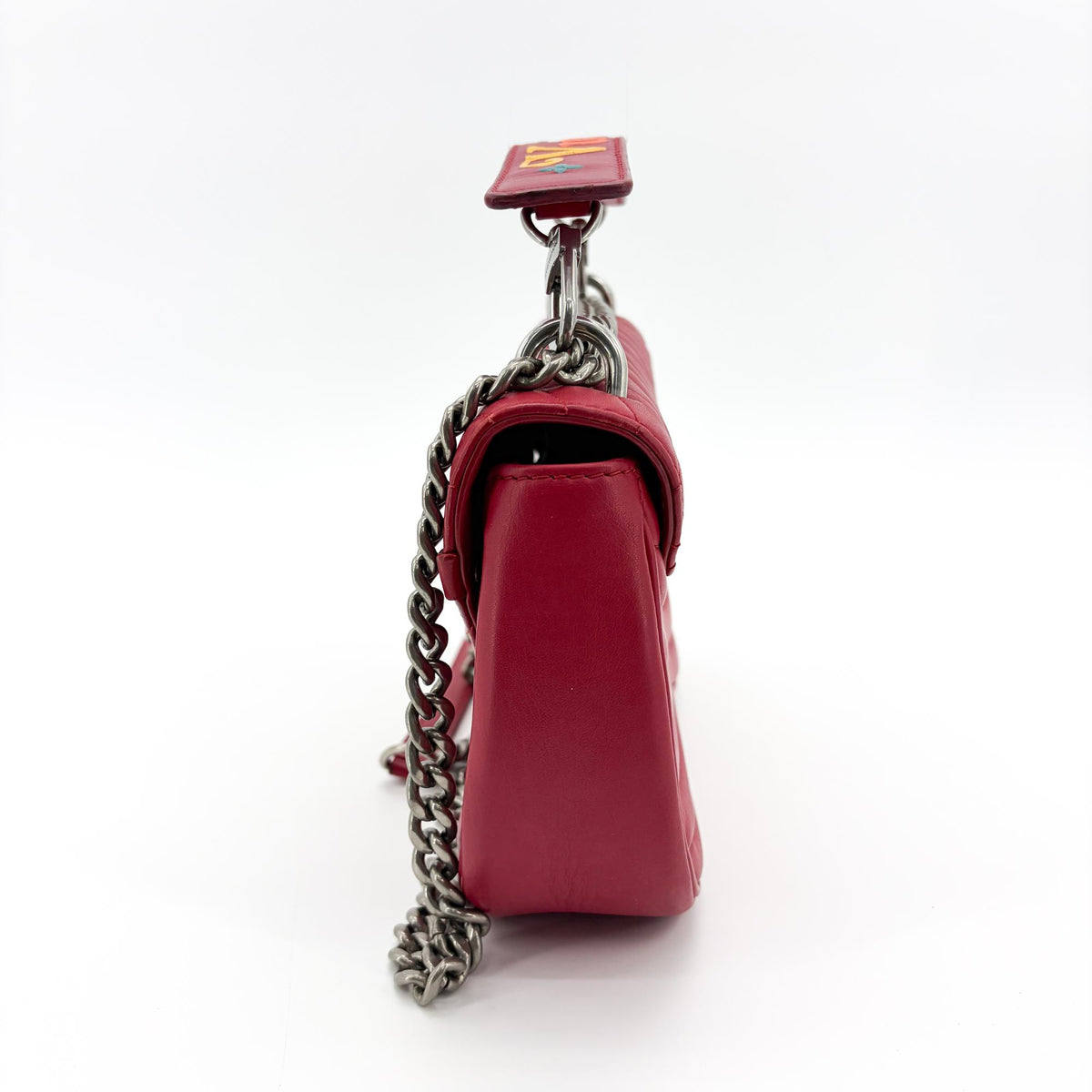 Louis Vuitton New Wave Chain Quilted Leather Red Leather Handbag (Pre-Owned)