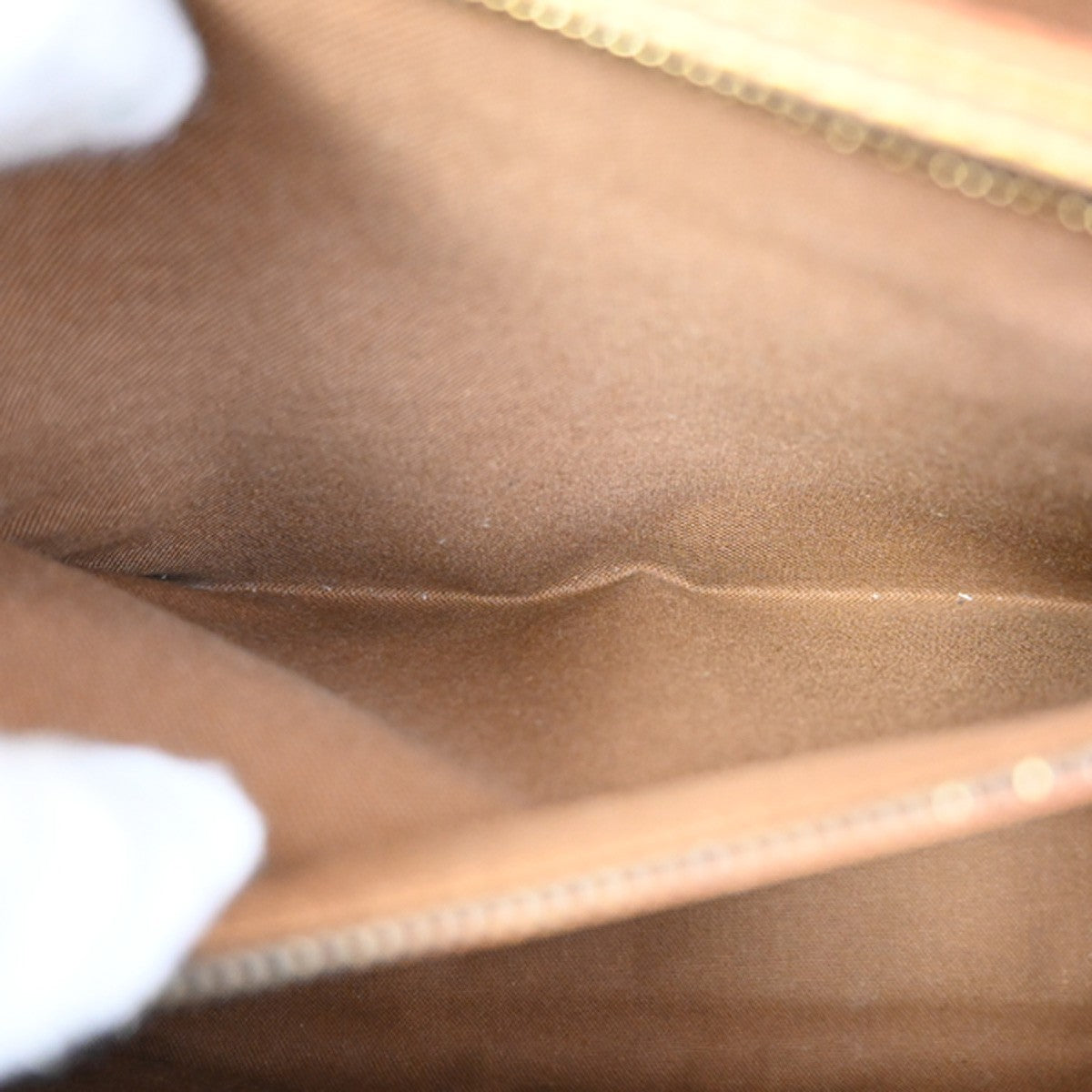 Louis Vuitton Beverly Monogram Canvas Brown Canvas Briefcase Bag (Pre-Owned)
