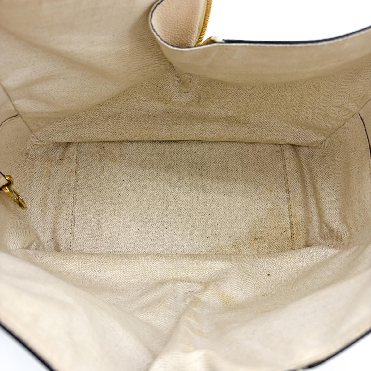 Loewe Hammock Leather Beige Calfskin Handbag (Pre-Owned)
