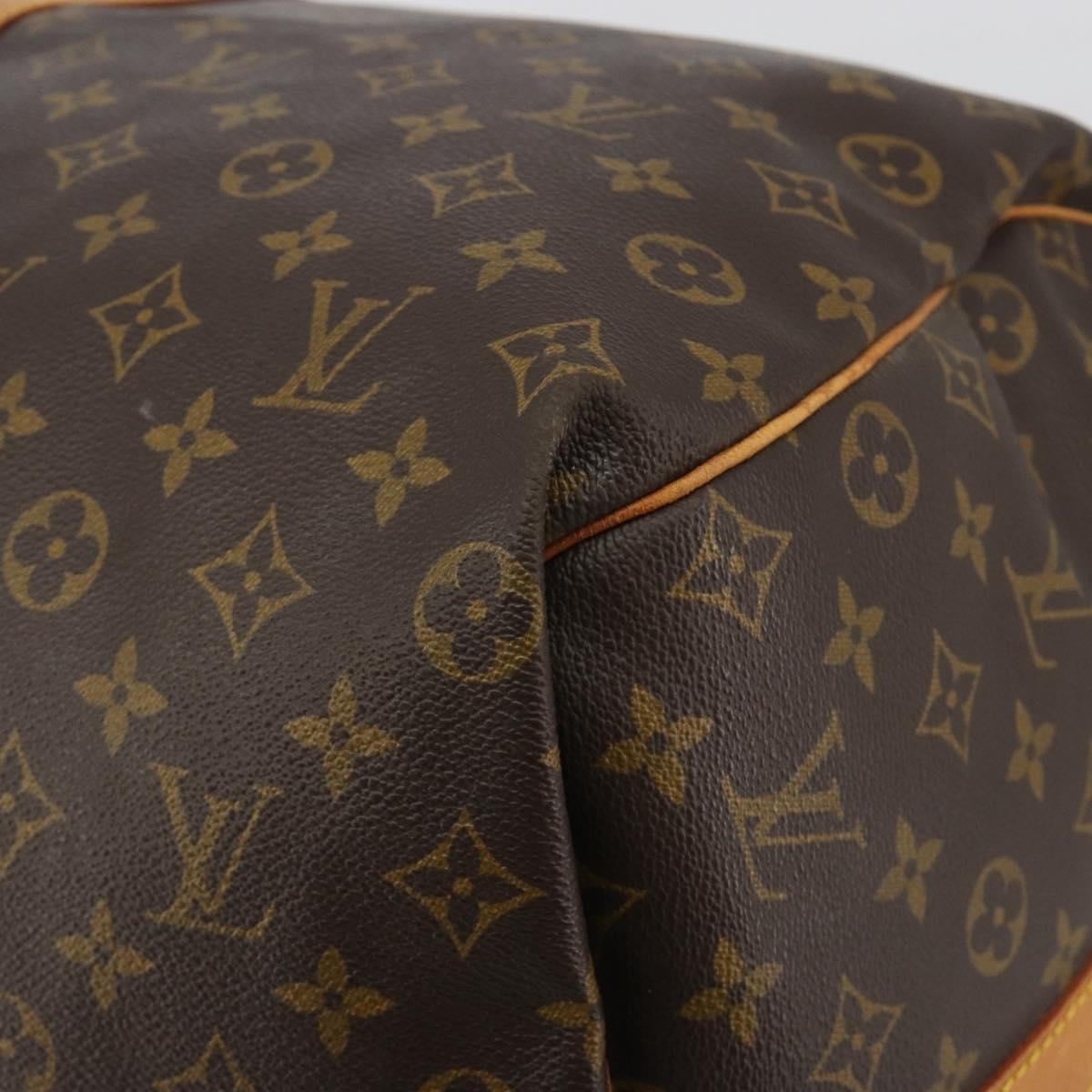 Louis Vuitton Keepall Bandoulière Monogram Brown Canvas Travel Bag Bag (Pre-Owned)