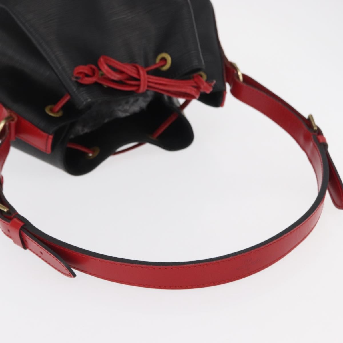 Louis Vuitton Bicolor Noe Epi Leather Black Leather Shoulder Bag Bag (Pre-Owned)