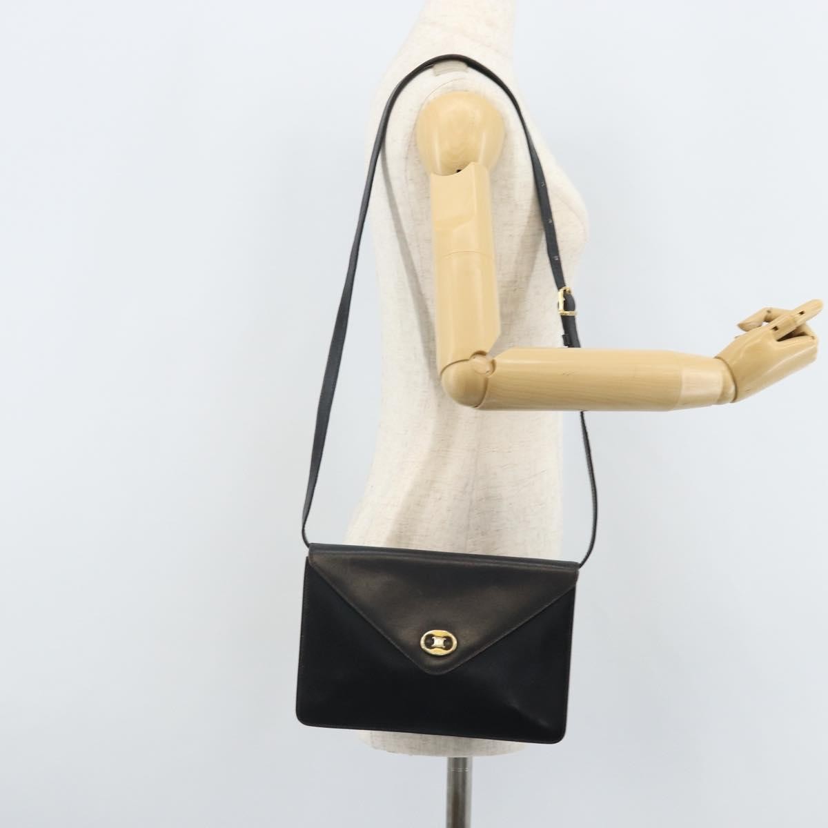 Celine Vintage Leather Black Leather Shoulder Bag Bag (Pre-Owned)