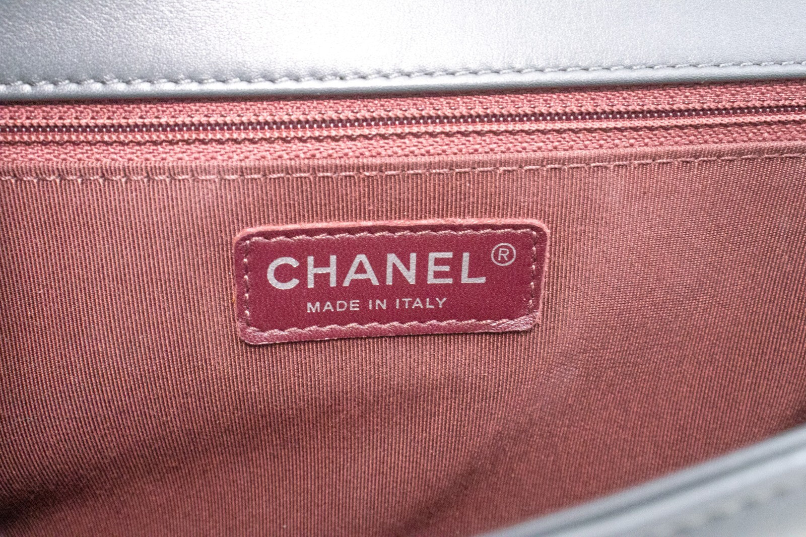Chanel Boy Flap Chevron Calfskin Gray Calfskin Shoulder Bag Bag (Pre-Owned)