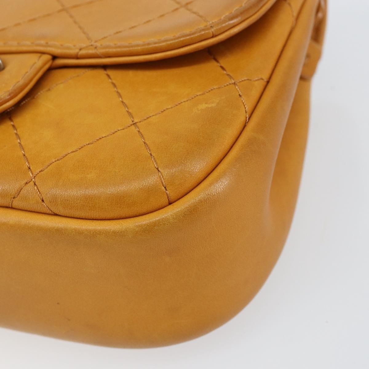 Chanel Chain Flap Quilted Leather Orange Leather Shoulder Bag Bag (Pre-Owned)