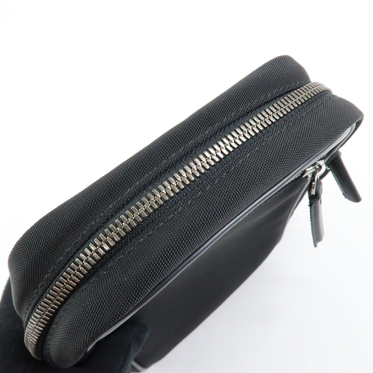 Gucci Shoulder Canvas Black Canvas Shoulder Bag Bag (Pre-Owned)
