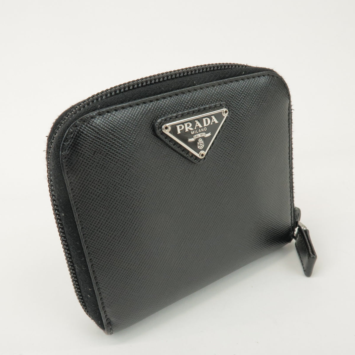 Prada Bifold Zip Around Saffiano Leather Black Leather Wallets Accessory (Pre-Owned)