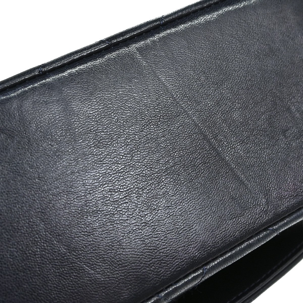 Chanel Vintage Diana Flap Quilted Lambskin Navy Leather Handbag (Pre-Owned)