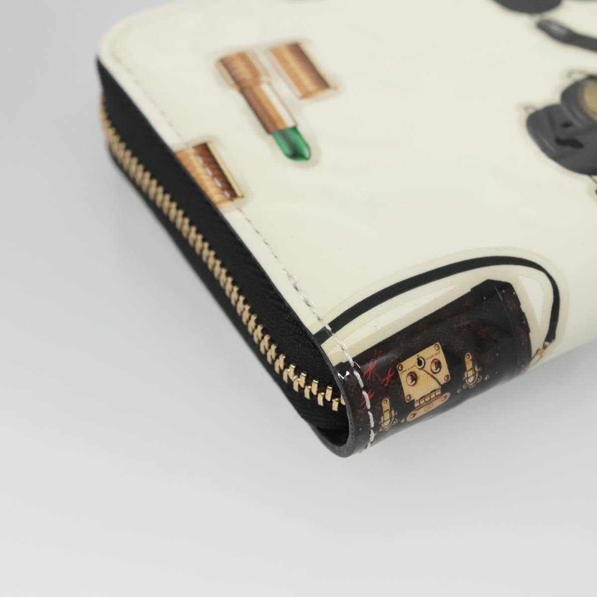 Louis Vuitton Nicolas Ghesquière Zippy Patent Monogram White Patent_Leather Wallets Accessory (Pre-Owned)