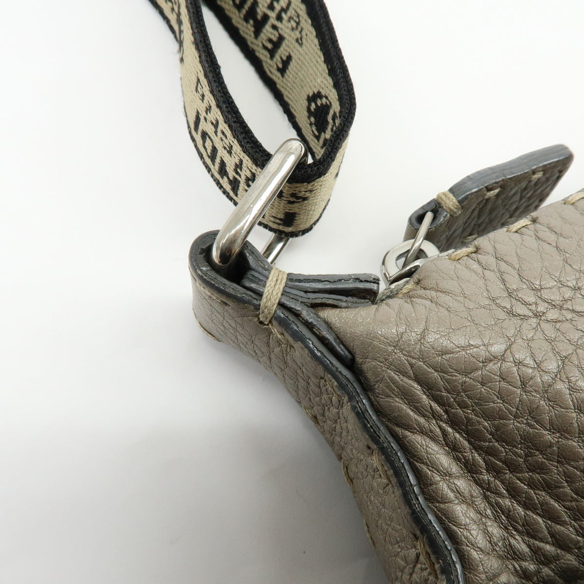 Fendi Selleria Leather Neutral Leather Crossbody Bag Bag (Pre-Owned)