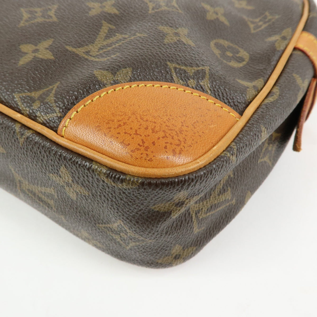 Louis Vuitton Compiegne Cosmetic Monogram Canvas Brown Canvas Toiletry Case Accessory (Pre-Owned)