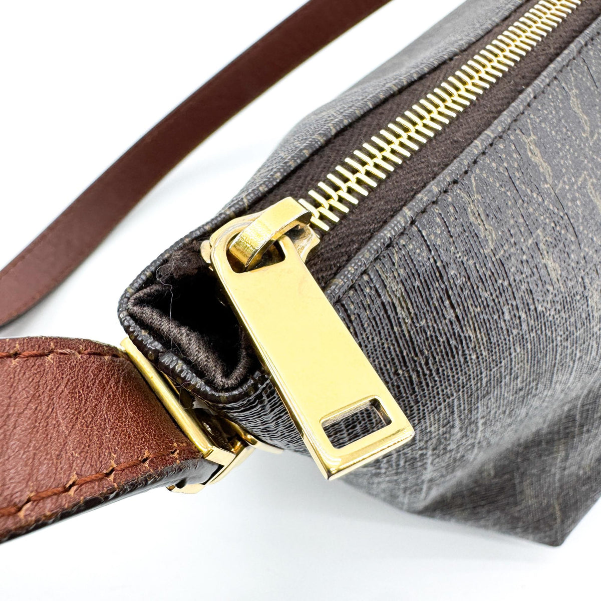 Saint Laurent Le Monogramme Monogram All Over Coated Canvas And Leather Black Canvas Shoulder Bag Bag (Pre-Owned)
