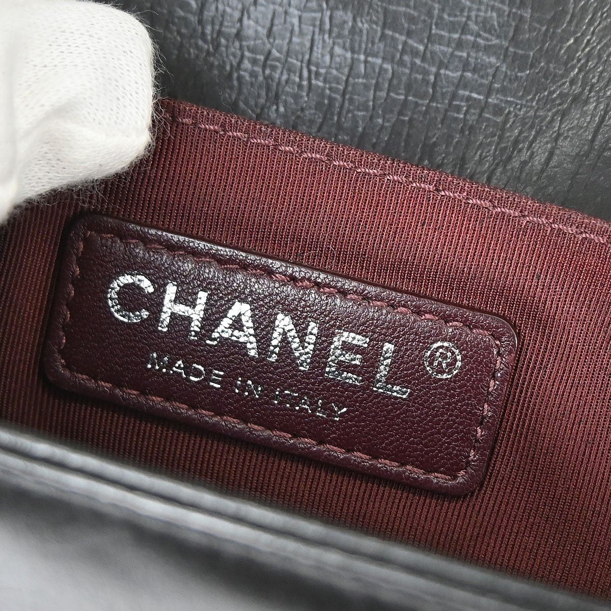 Chanel Boy Flap Quilted Glazed Calfskin Black Leather Handbag (Pre-Owned)
