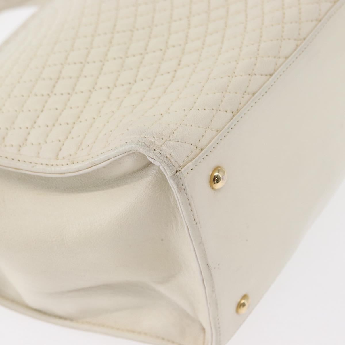 Bally Vintage Quilted Leather White Leather Handbag (Pre-Owned)
