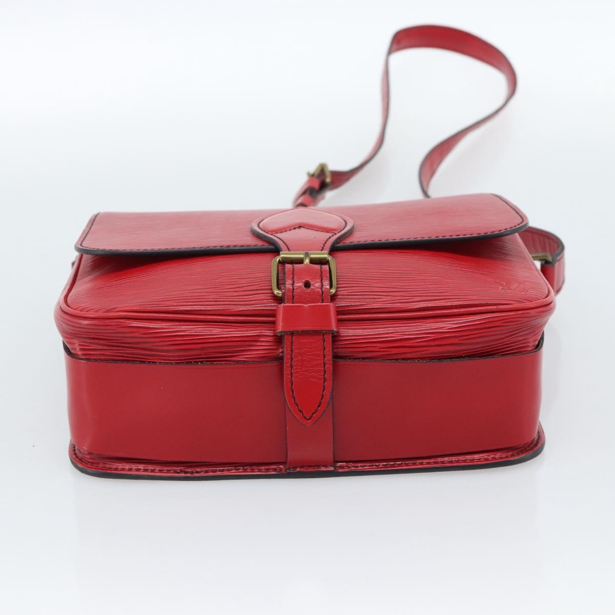 Louis Vuitton Cartouchiere Epi Leather Red Leather Shoulder Bag Bag (Pre-Owned)