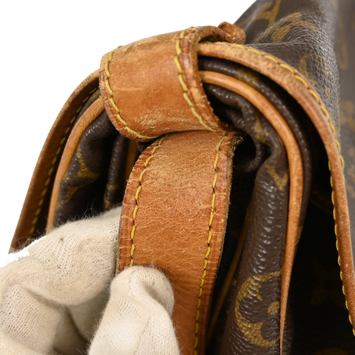 Louis Vuitton Saumur Monogram Canvas Brown Canvas Shoulder Bag Bag (Pre-Owned)
