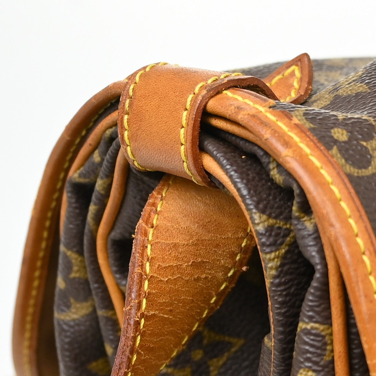 Louis Vuitton Saumur Monogram Canvas Brown Canvas Shoulder Bag Bag (Pre-Owned)