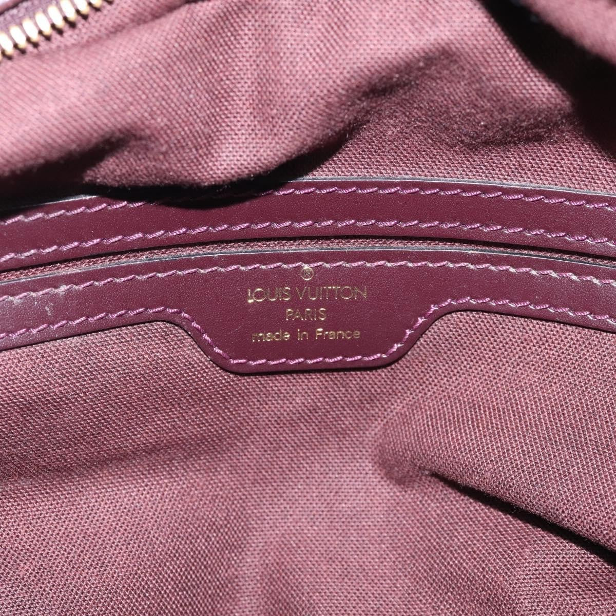Louis Vuitton Reporter Taiga Leather Burgundy Leather Shoulder Bag Bag (Pre-Owned)