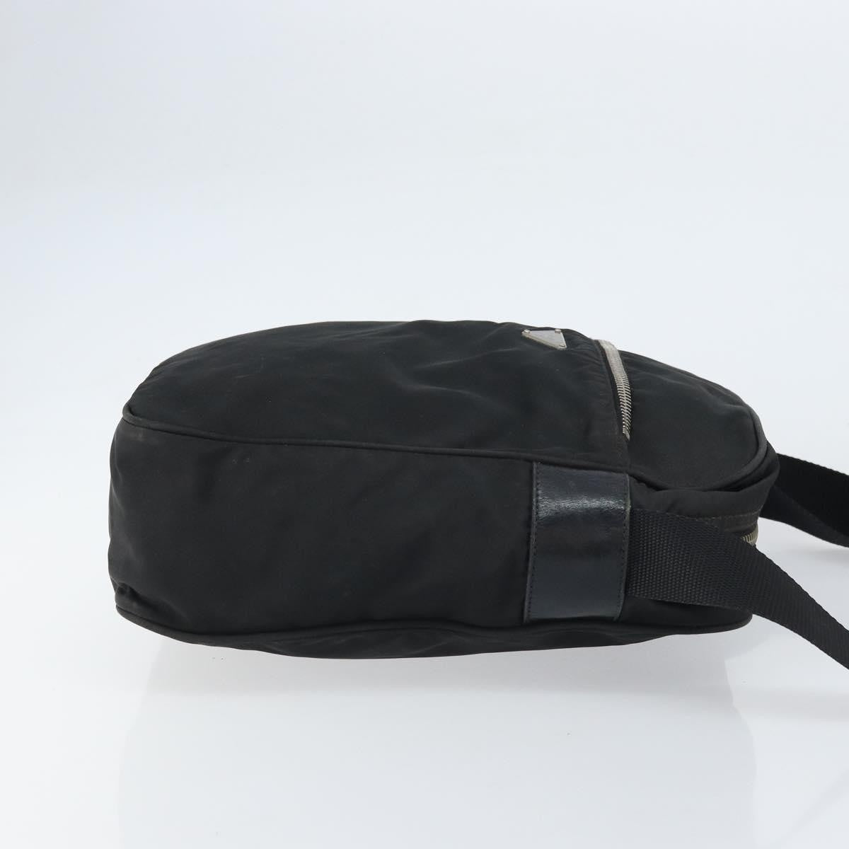 Prada Front Pocket Zip Messenger Tessuto With Saffiano Leather Black Nylon Handbag (Pre-Owned)