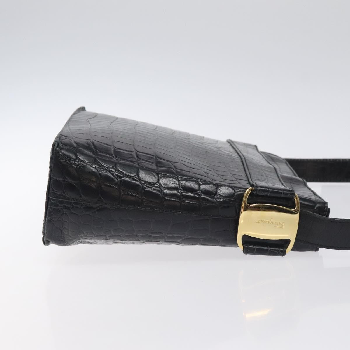 Salvatore Ferragamo Vara Leather Black Leather Shoulder Bag Bag (Pre-Owned)