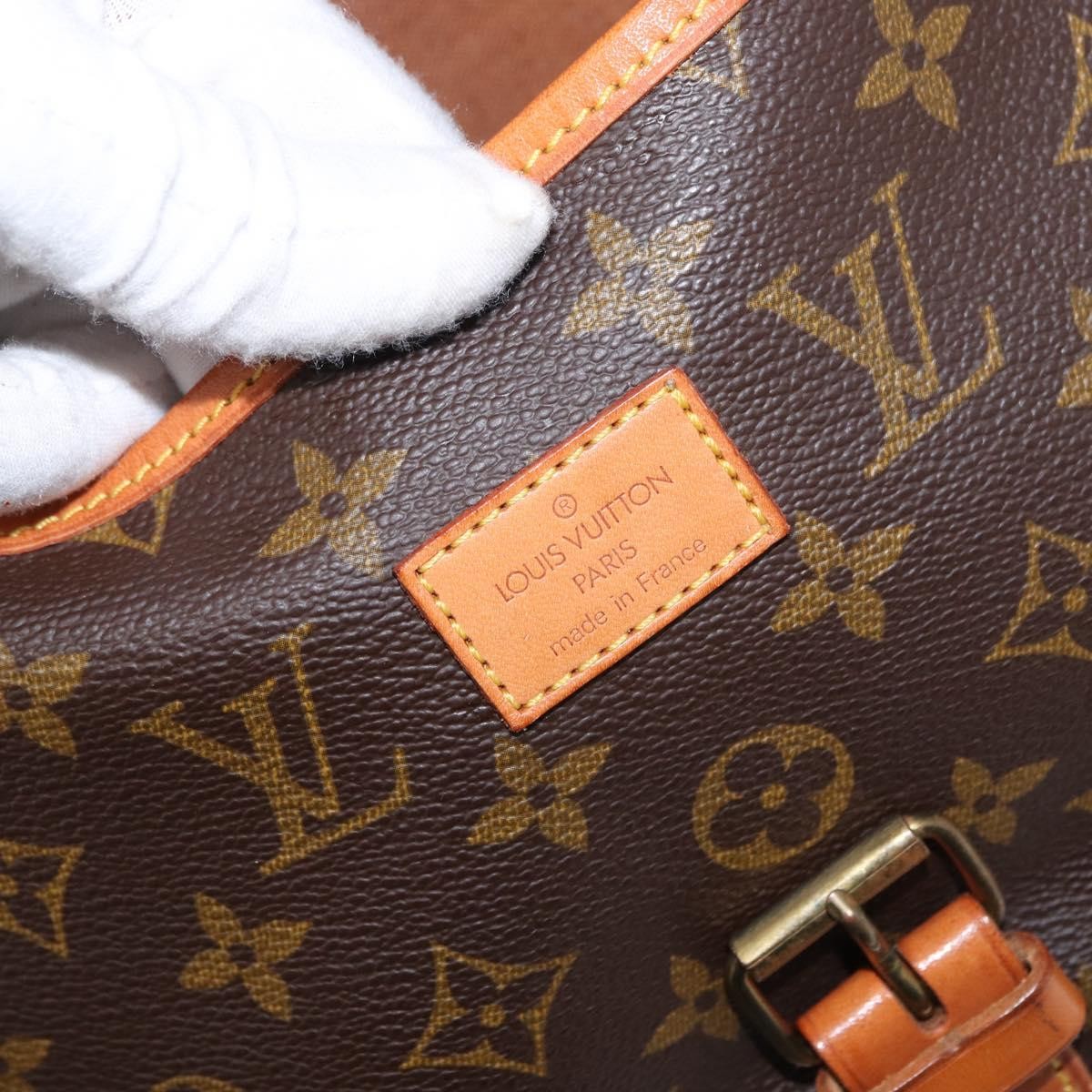 Louis Vuitton Saumur Monogram Canvas Brown Canvas Shoulder Bag Bag (Pre-Owned)